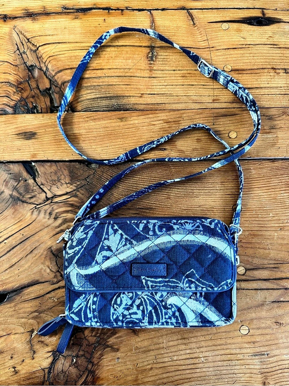 Vera Bradley Iconic RFID All in One Crossbody Blue Bag